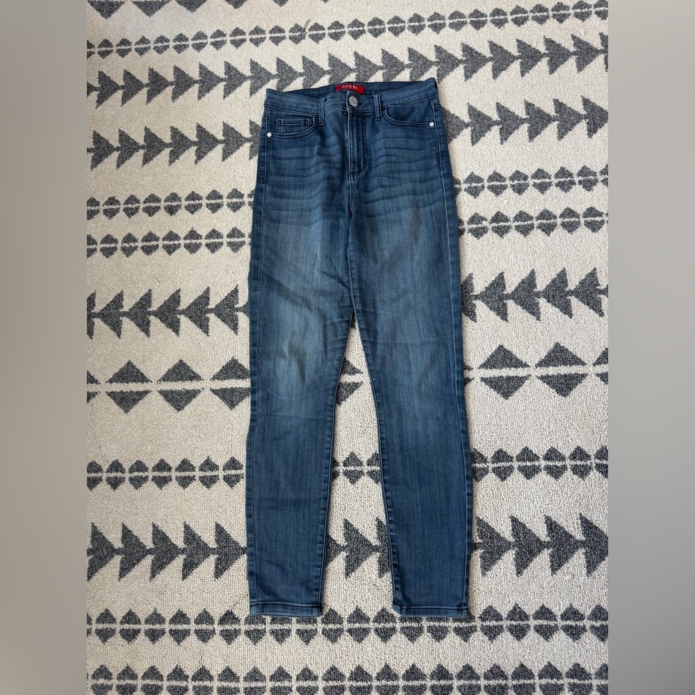 Guess jeans‎